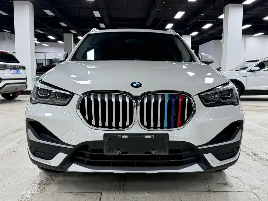 BMW X1 — фото 2