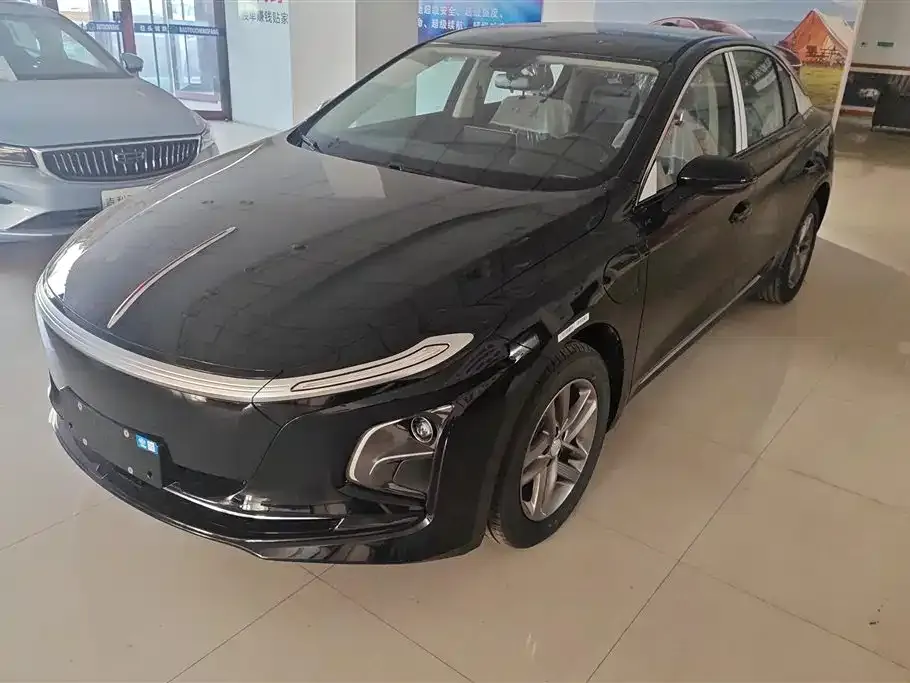 Hongqi E-QM5 2025 из CN, фото 1