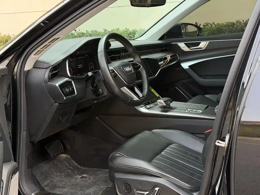 Audi A6L 2024 из CN, фото 4