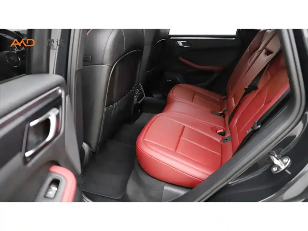 Porsche Macan 2023 из CN, фото 3