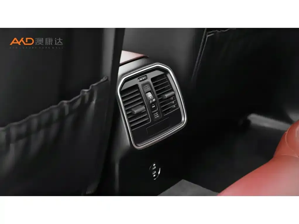 Porsche Macan 2023 из CN, фото 10