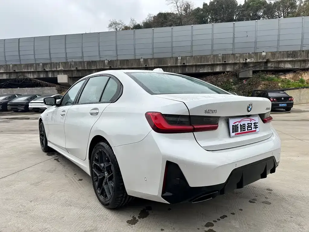 BMW 3 Series 2025 из CN, фото 2