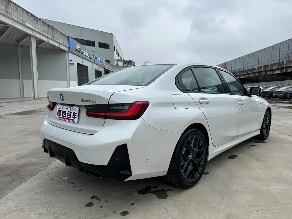 BMW 3 Series 2025 из CN, фото 6