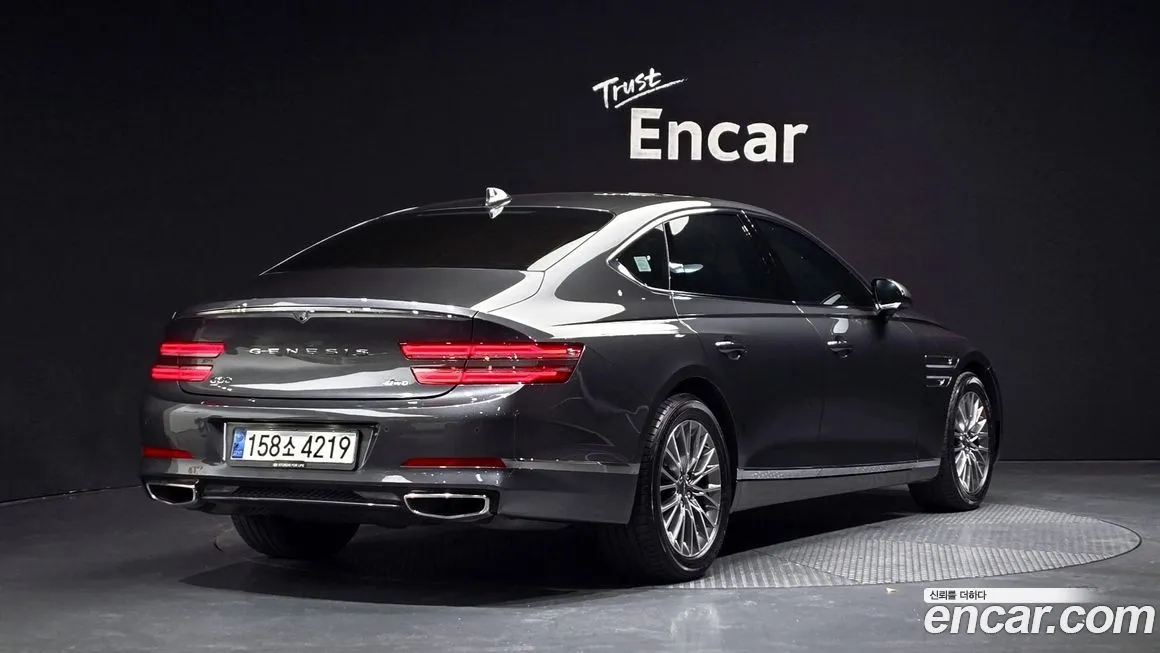 Genesis G80 — фото 9