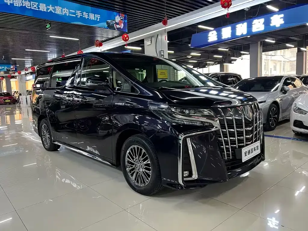 Toyota Alphard 2022 из CN, фото 9