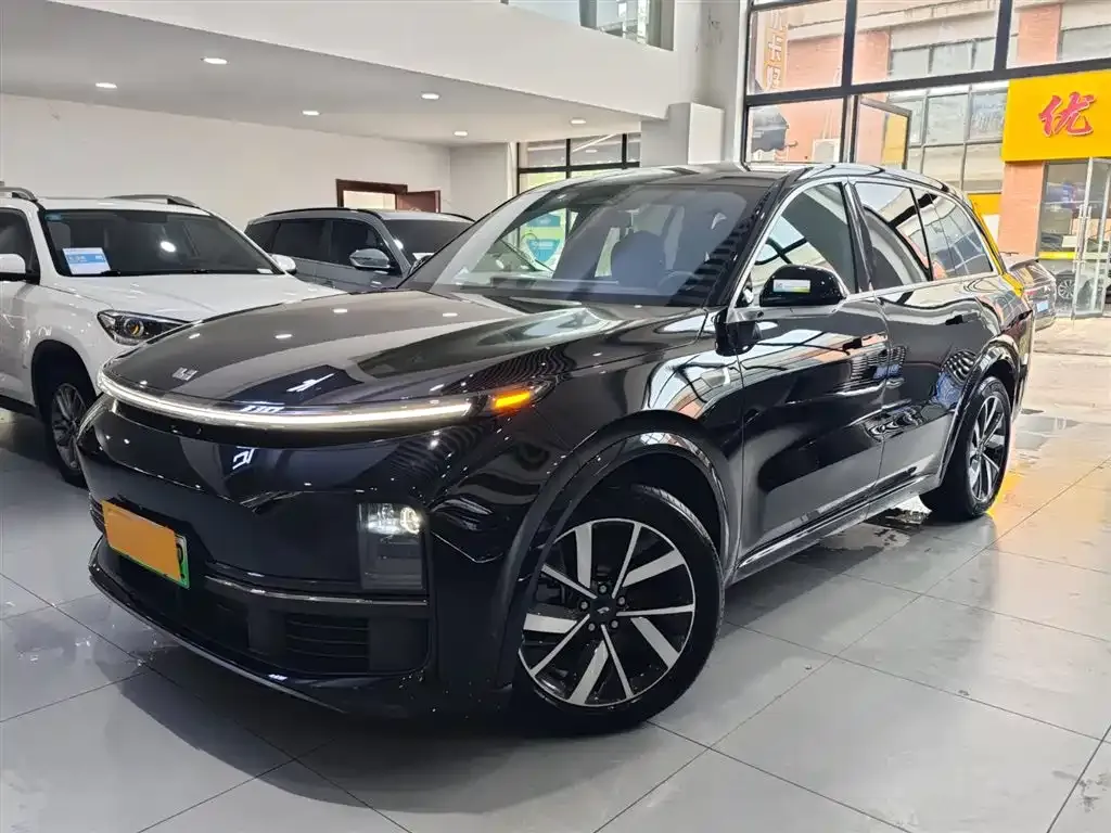 Li Auto L8 2023 из CN, фото 1