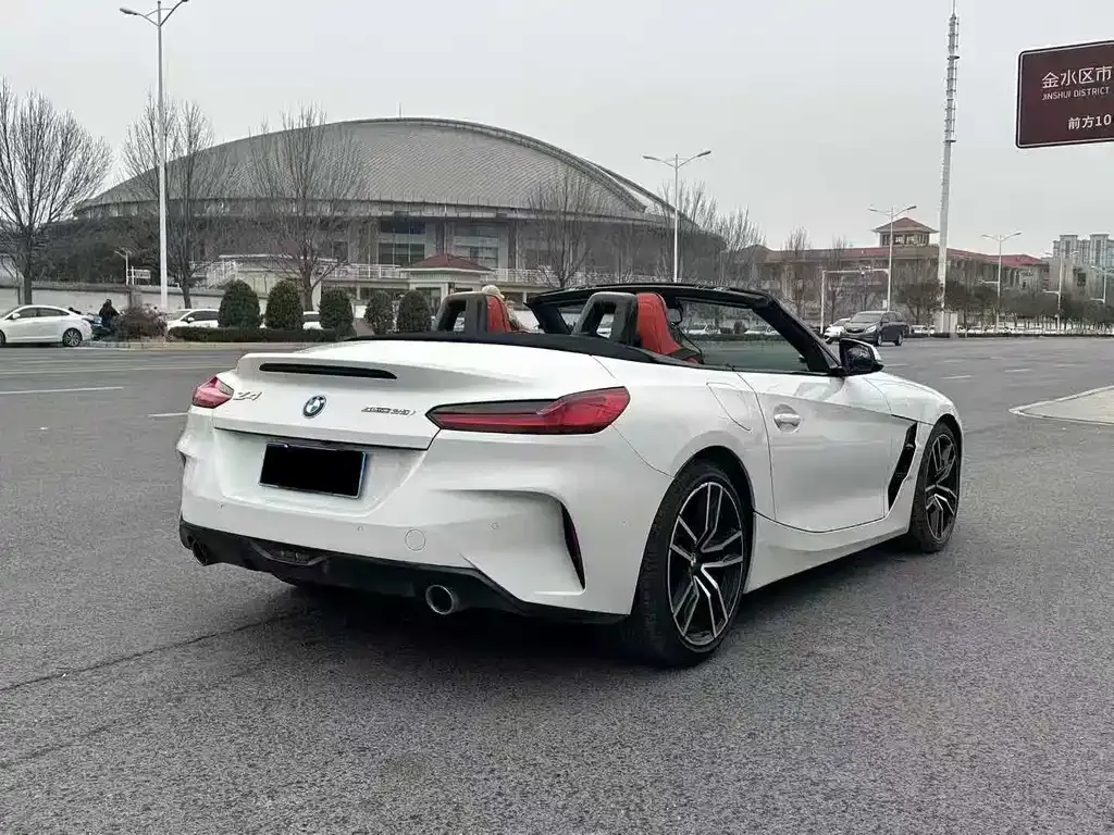 BMW Z4 2023 из CN, фото 10