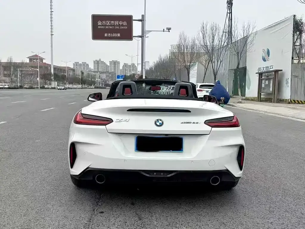 BMW Z4 2023 из CN, фото 8