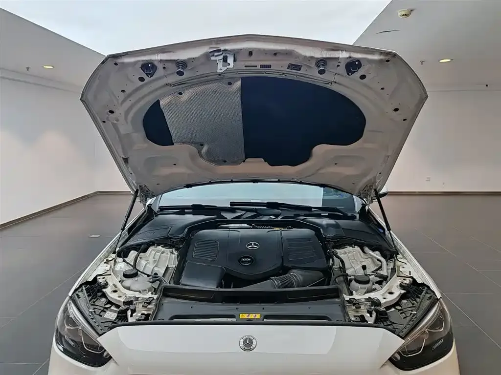 Mercedes-Benz C-Class 2024 из CN, фото 7