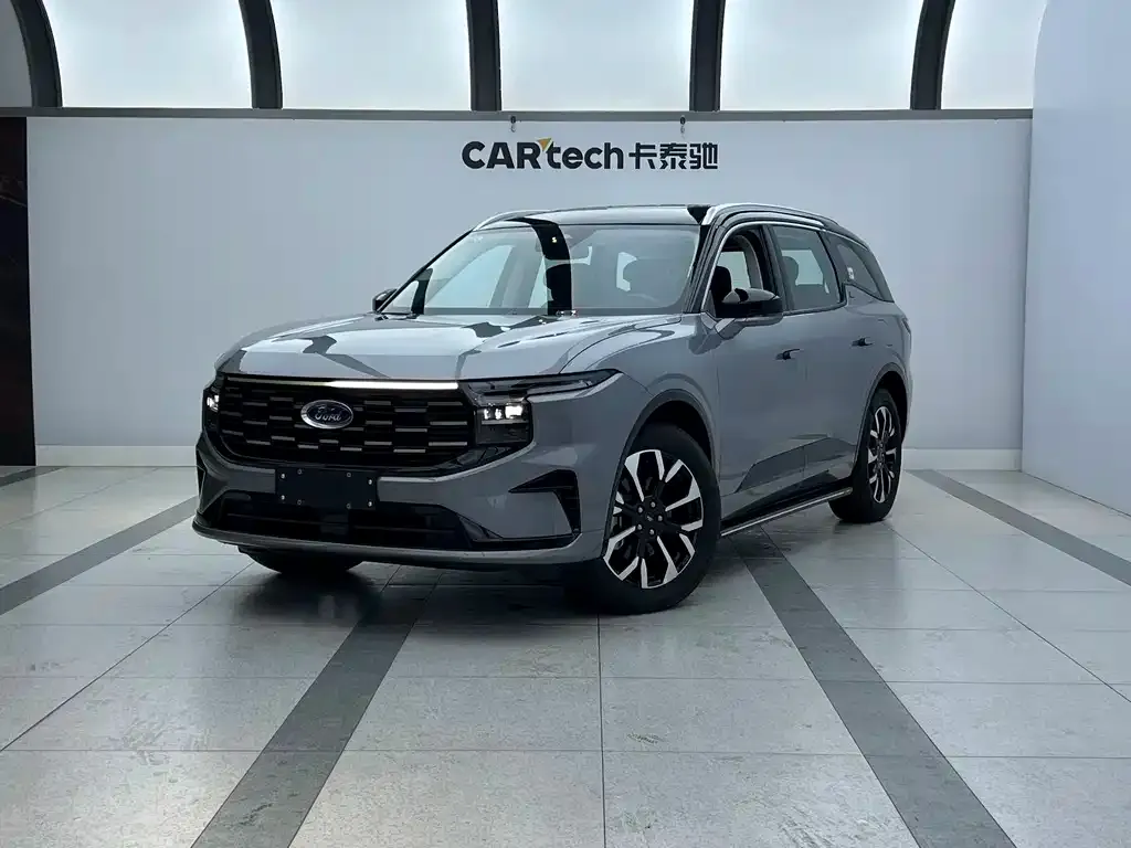 Ford Edge — фото 1