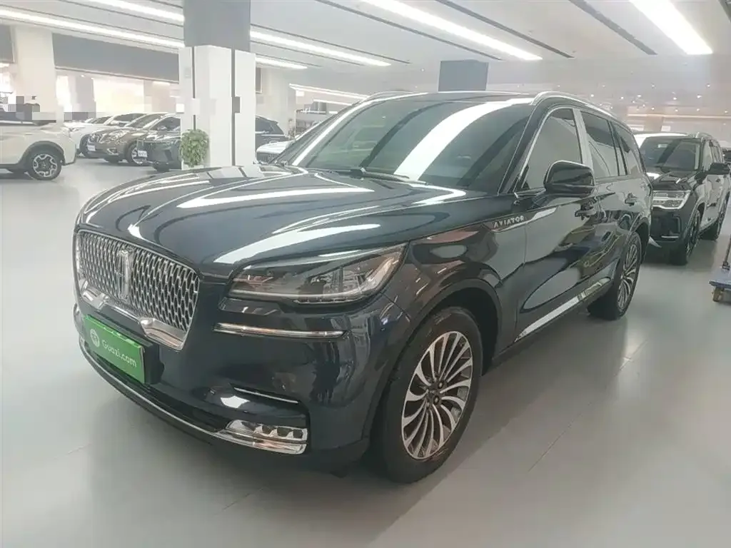 Lincoln Aviator 2021 из CN, фото 1