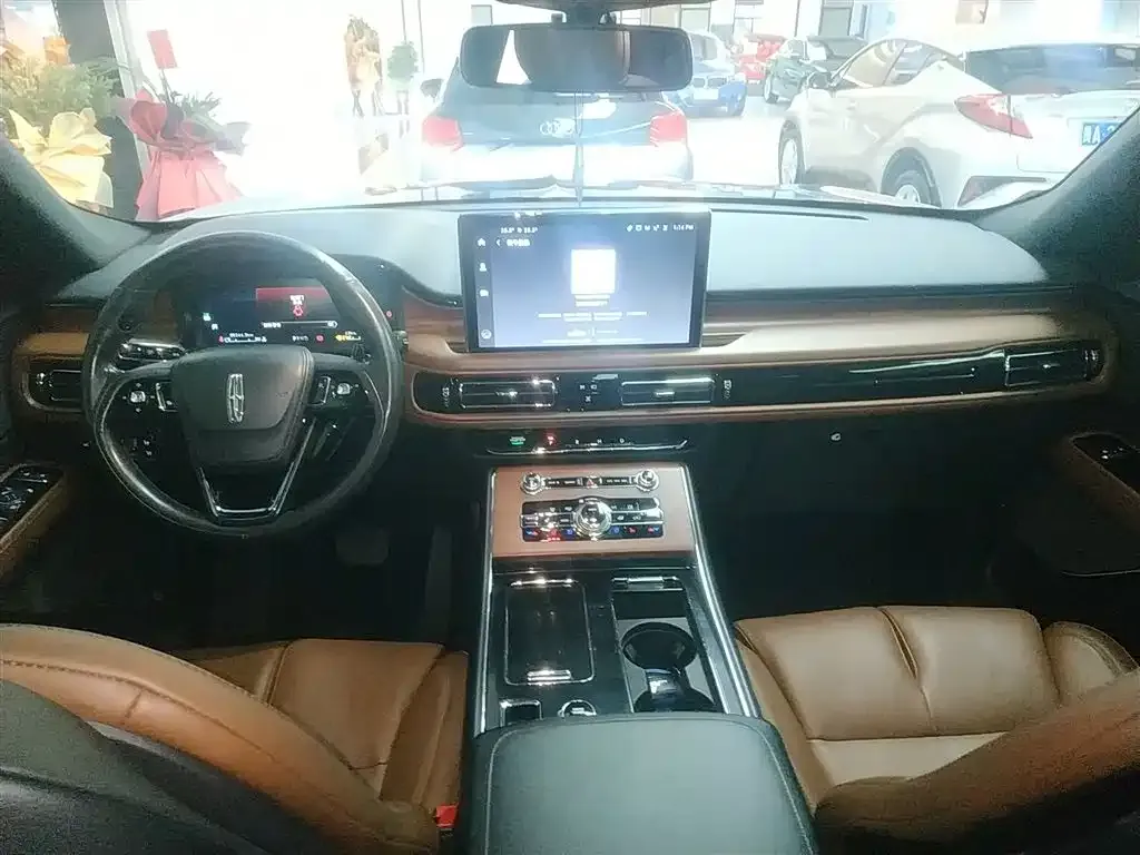 Lincoln Aviator 2021 из CN, фото 10