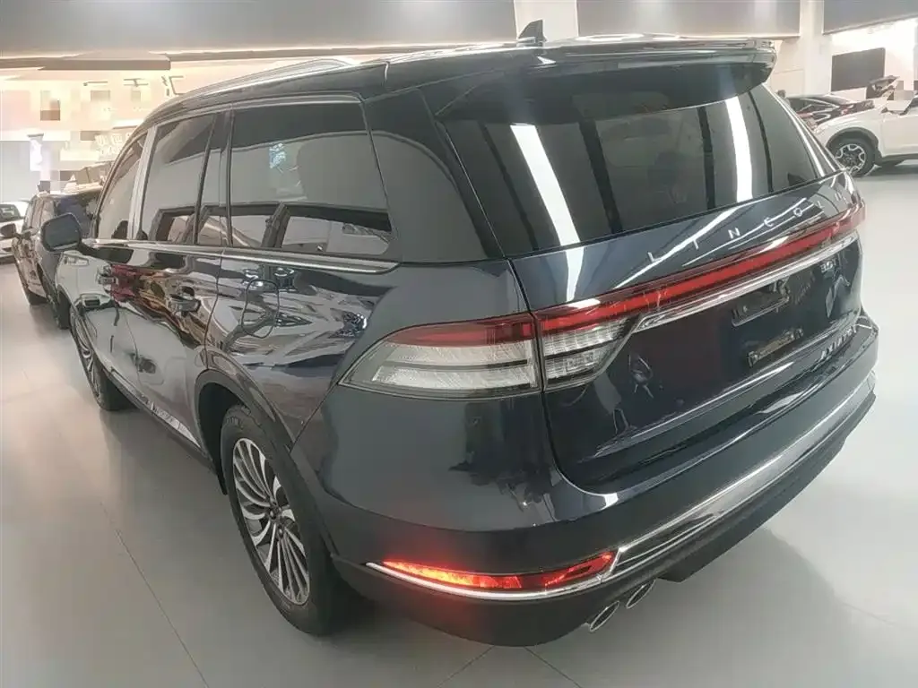 Lincoln Aviator 2021 из CN, фото 8