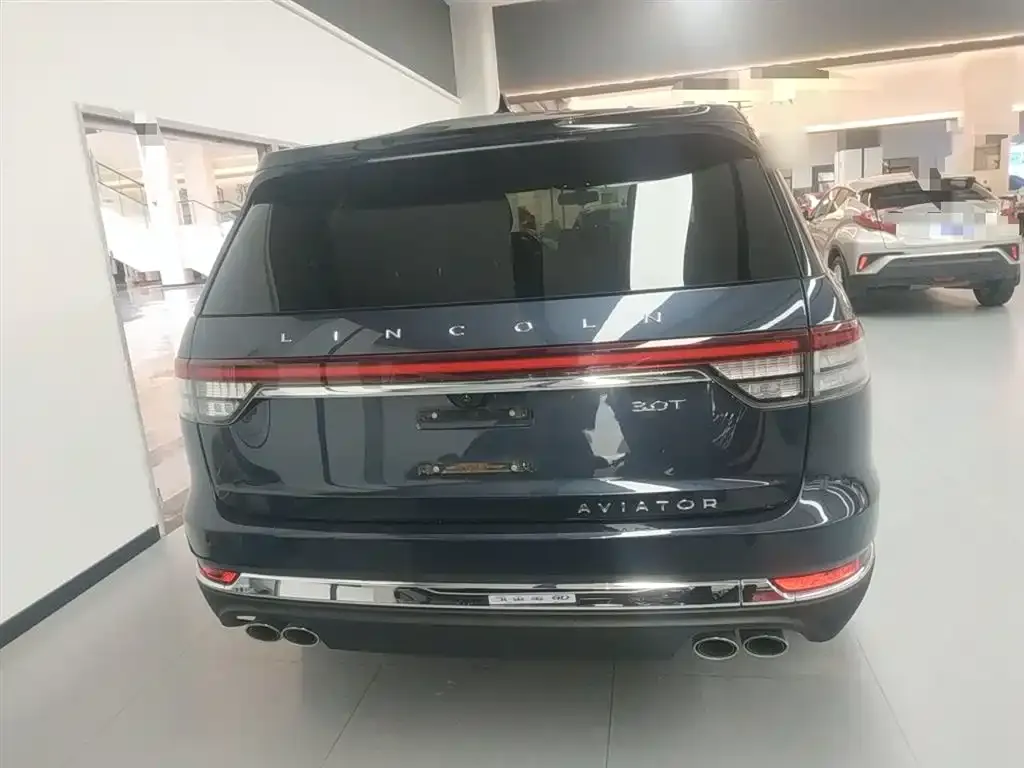 Lincoln Aviator 2021 из CN, фото 2