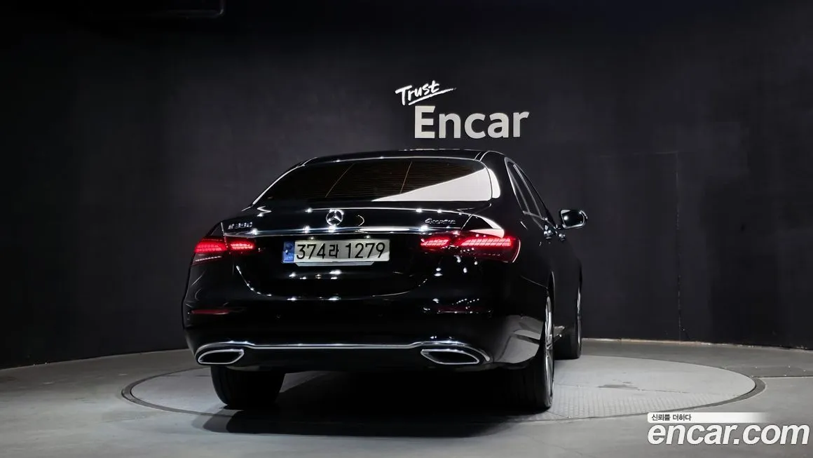 Mercedes-Benz E-Class 2023 из KR, фото 2