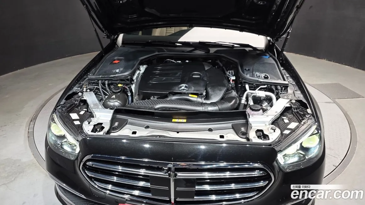 Mercedes-Benz E-Class 2023 из KR, фото 8