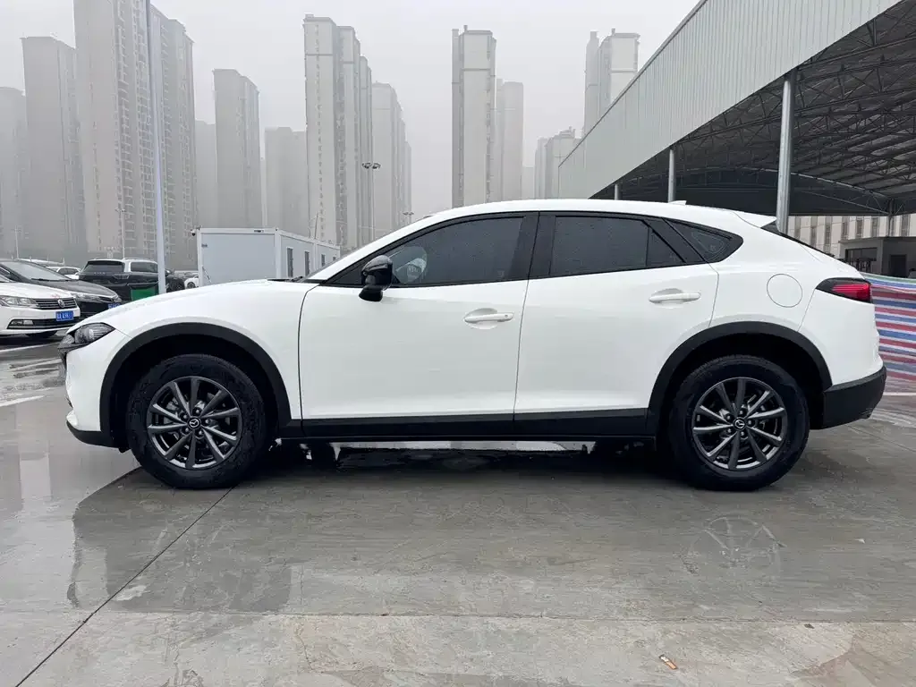 Mazda CX-4 — фото 3