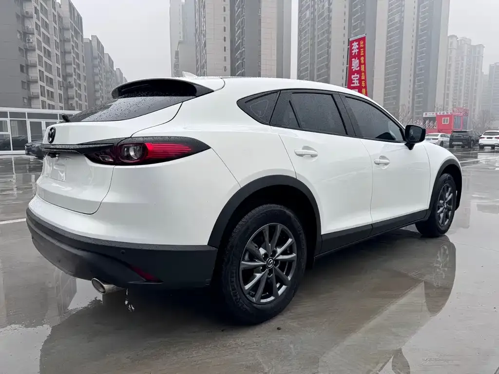 Mazda CX-4 — фото 7