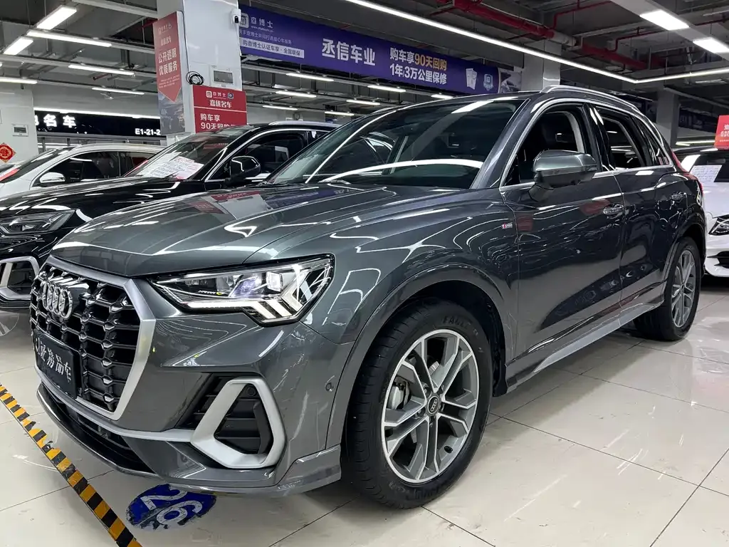 Audi Q3 2023 из CN, фото 9