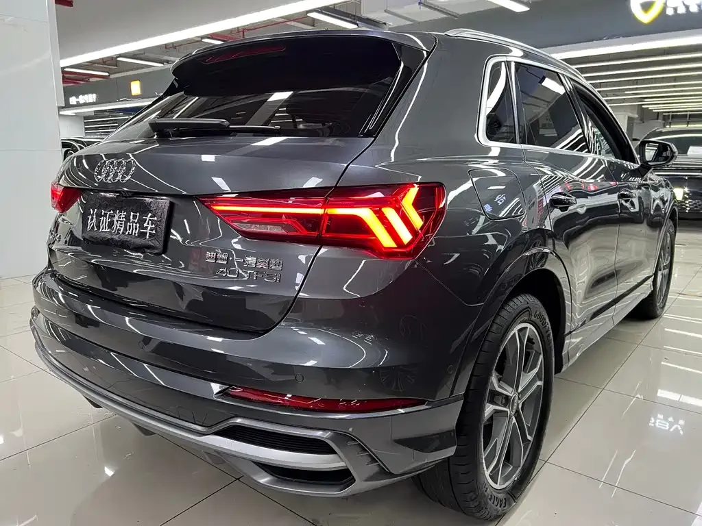 Audi Q3 2023 из CN, фото 4