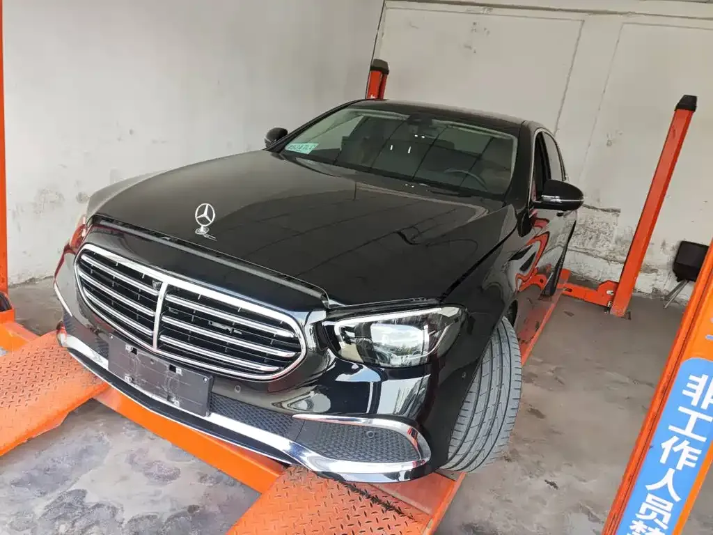 Mercedes-Benz E-Class 2022 из CN, фото 1