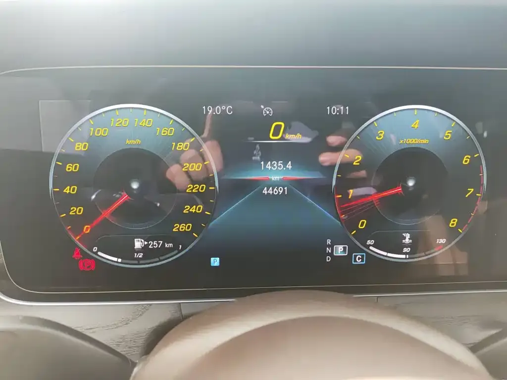 Mercedes-Benz E-Class 2022 из CN, фото 3