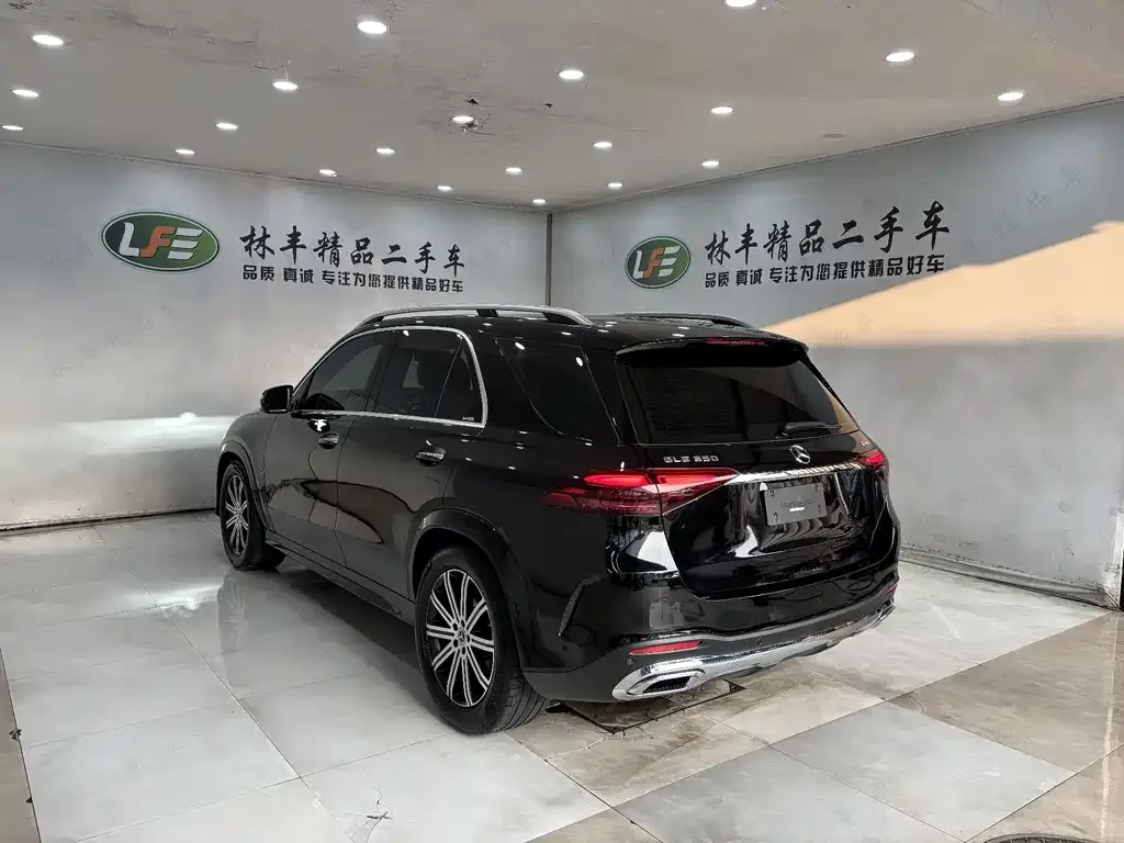 Mercedes-Benz GLE — фото 5