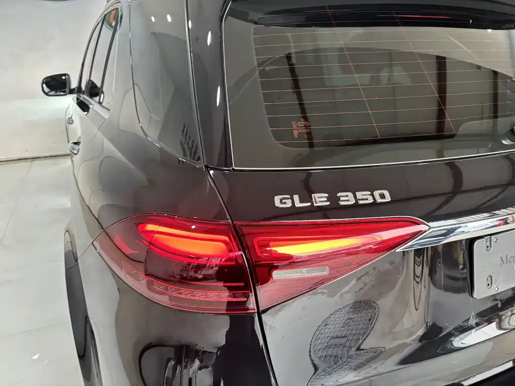 Mercedes-Benz GLE — фото 8