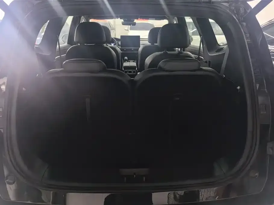 Geely Haoyue L 2025 из CN, фото 3
