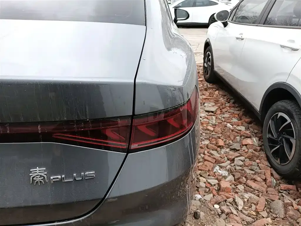 BYD Qin PLUS 2023 из CN, фото 4