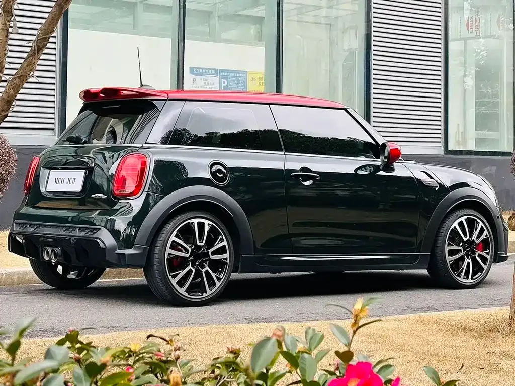 MINI JCW (John Cooper Works) 2021 из CN, фото 2