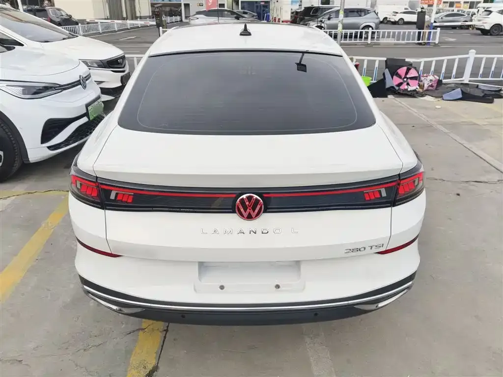 Volkswagen Lamando 2023 из CN, фото 5