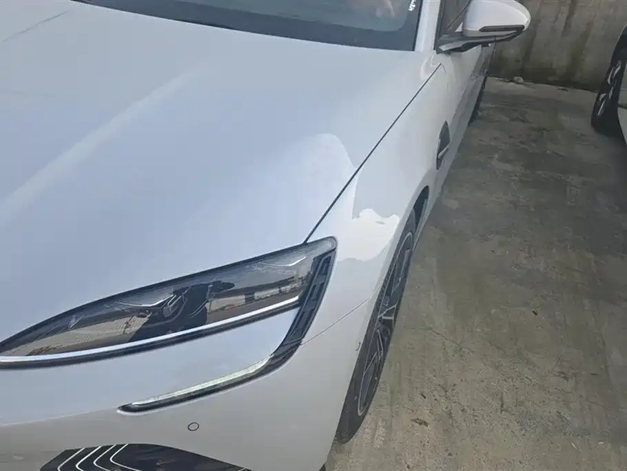 BYD Seal — фото 2