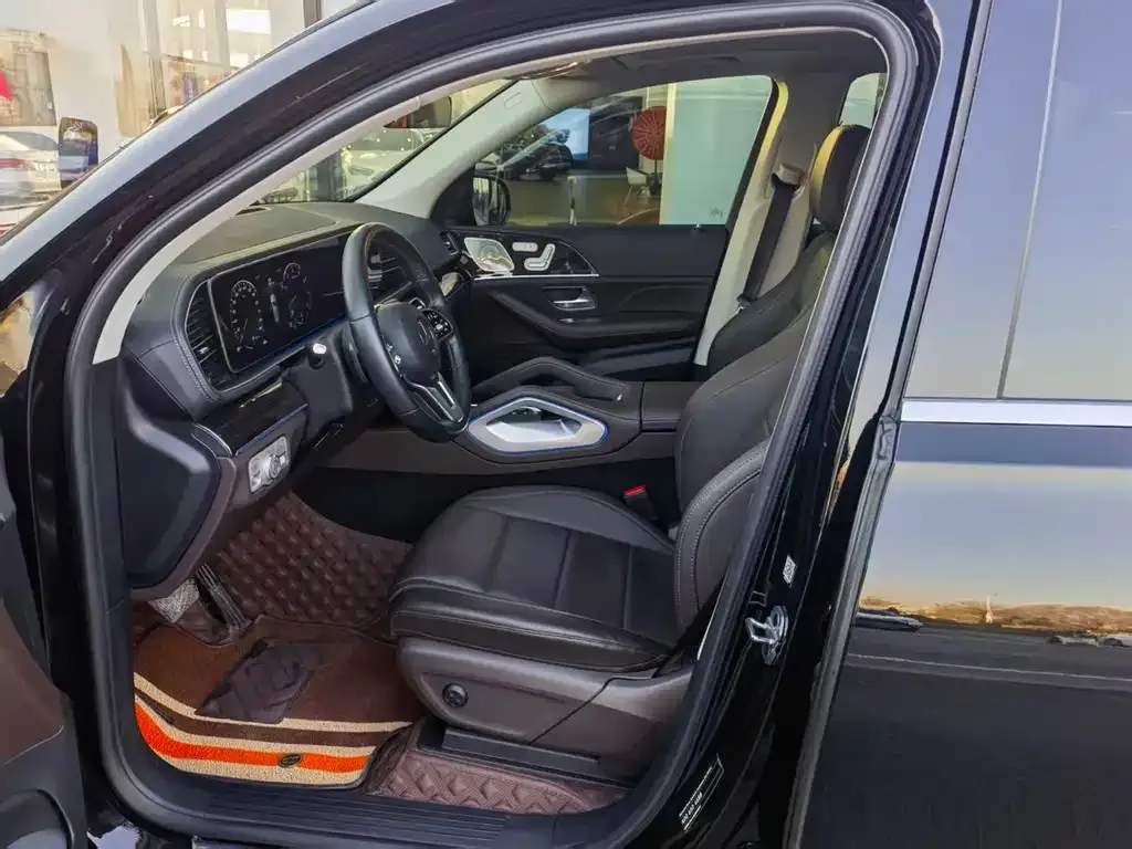 Mercedes-Benz GLE — фото 4