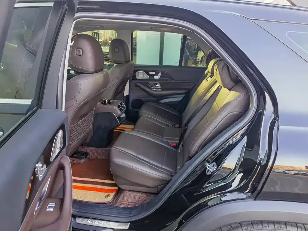 Mercedes-Benz GLE — фото 7