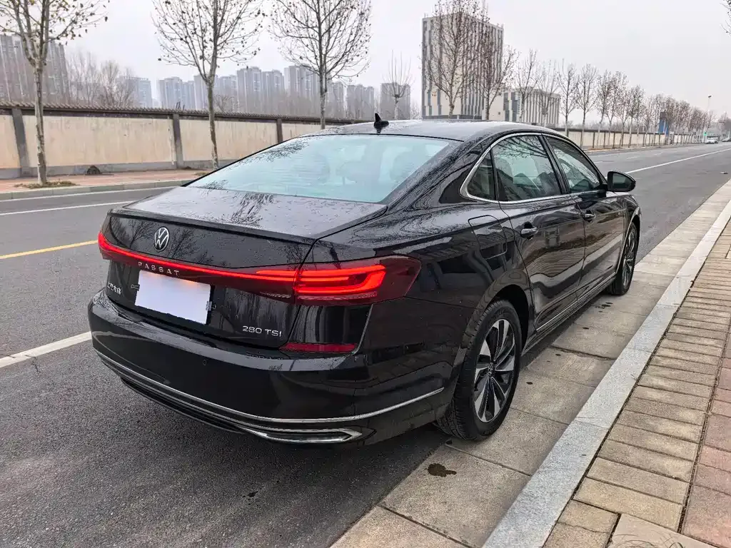 Volkswagen Passat 2021 из CN, фото 5