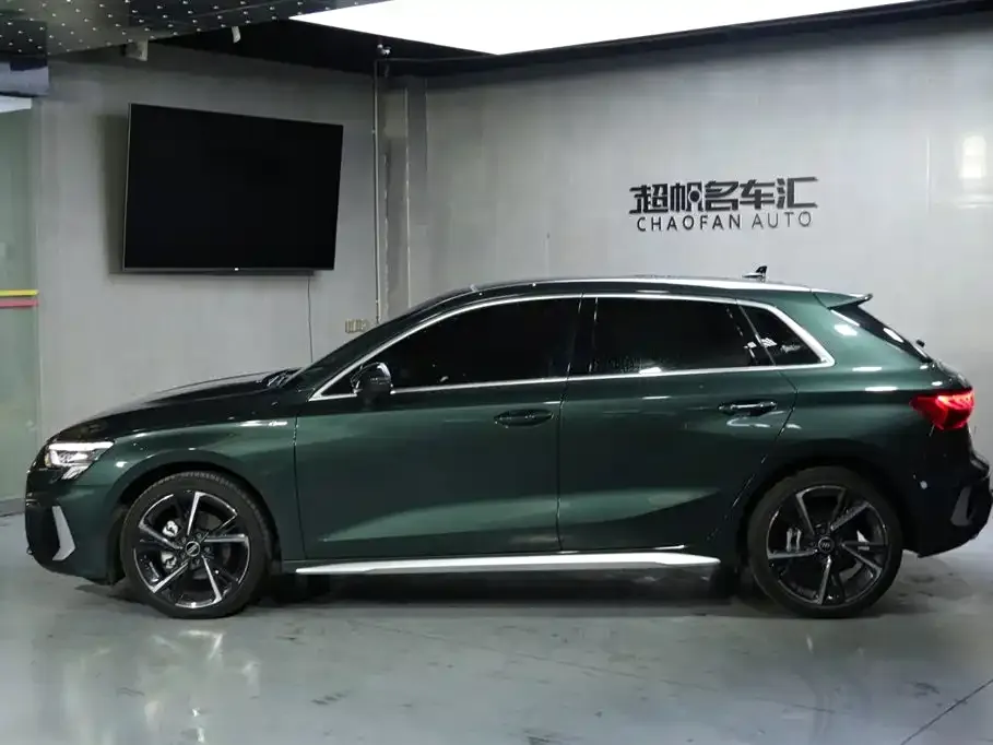 Audi A3 2024 из CN, фото 6