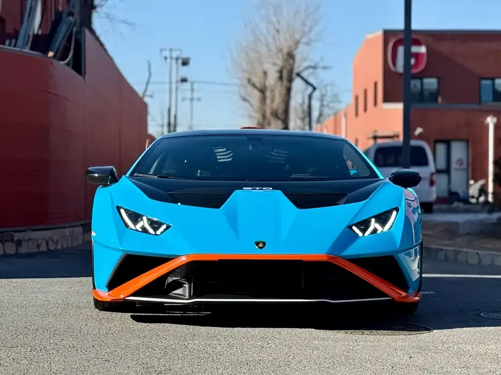 Lamborghini Huracan — фото 10