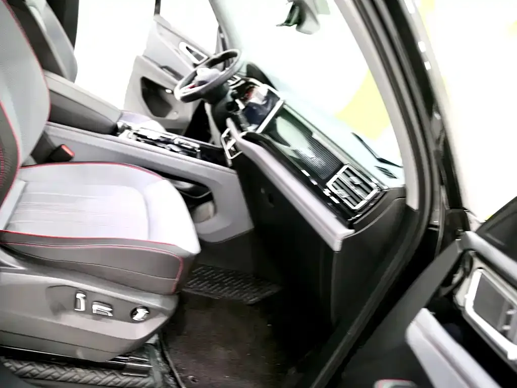 Volkswagen Teramont 2024 из CN, фото 5