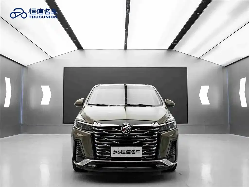 Buick GL8 2023 из CN, фото 2