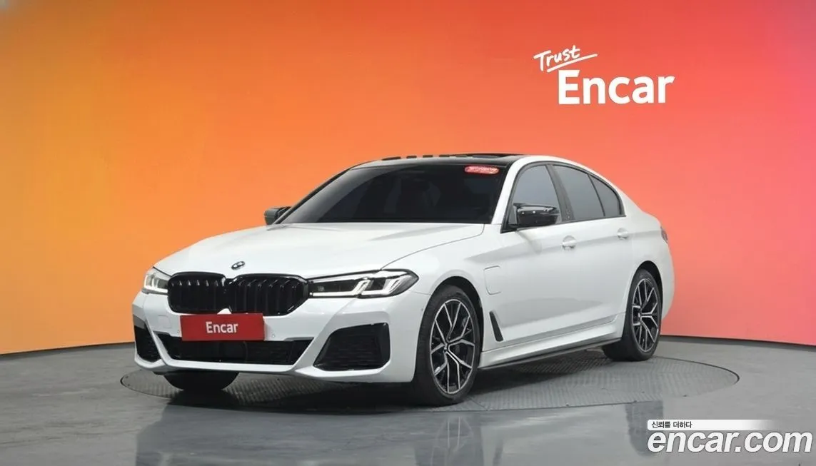 BMW 5-Series 2021 из KR, фото 1
