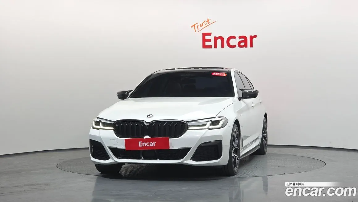 BMW 5-Series 2021 из KR, фото 3