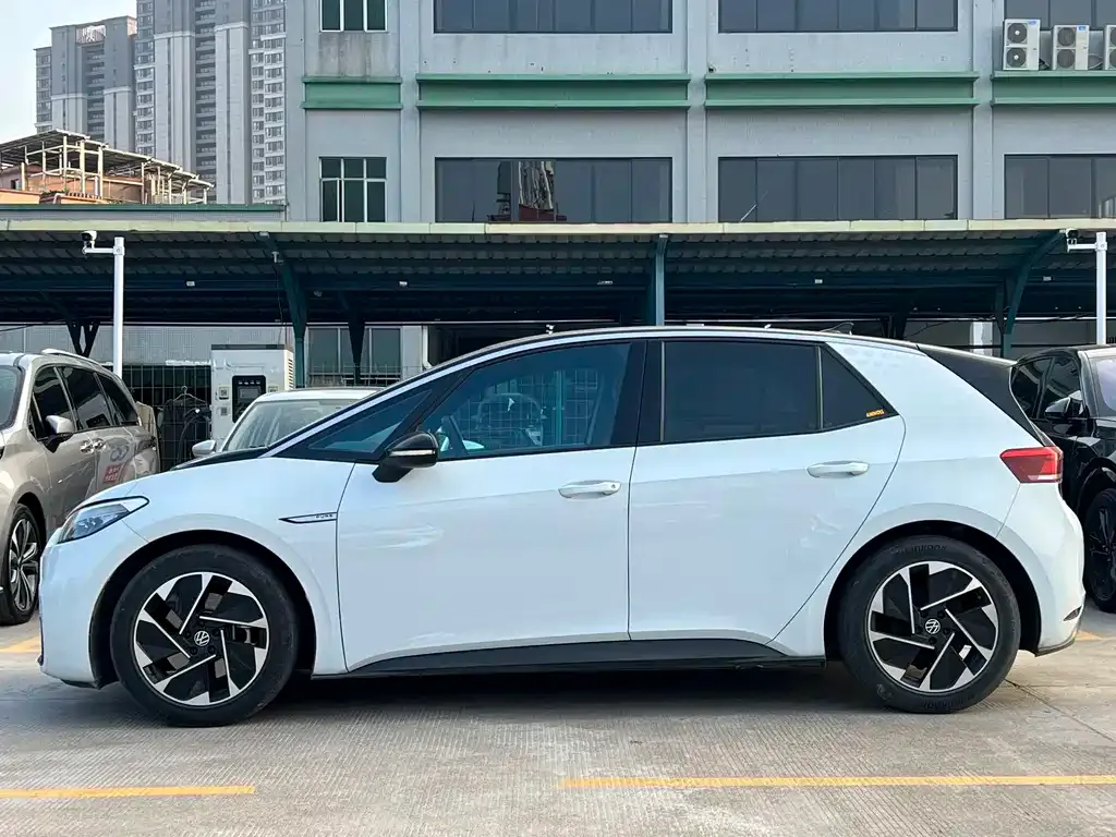 Volkswagen ID.3 2023 из CN, фото 8