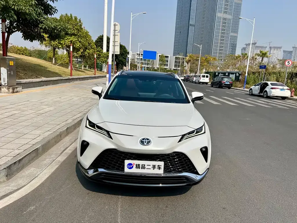 Toyota Venza 2022 из CN, фото 4