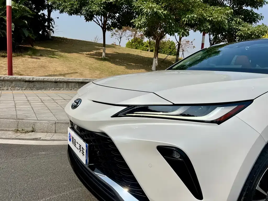 Toyota Venza 2022 из CN, фото 5