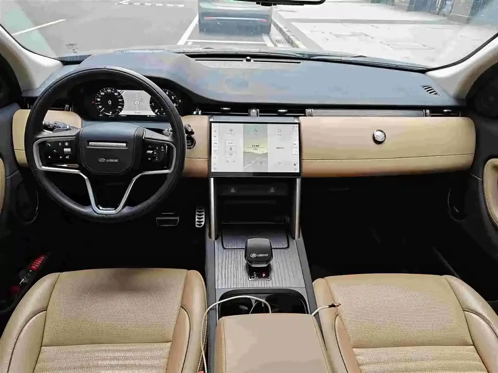 Land Rover Discovery Sport — фото 3