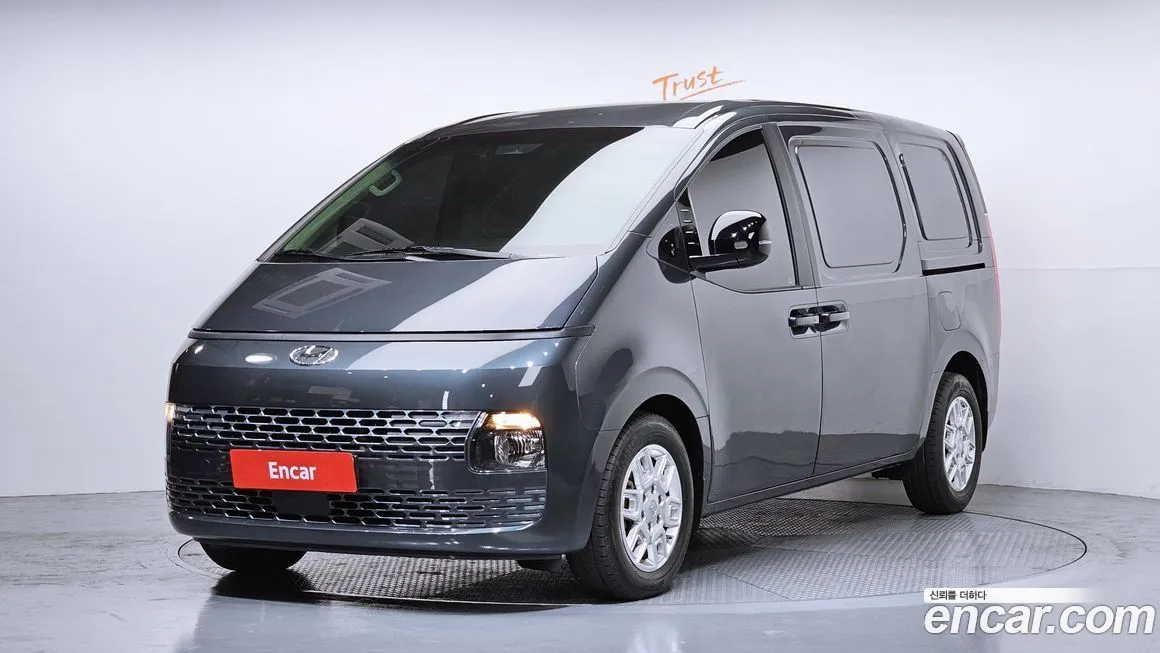 Hyundai Staria 2022 из KR, фото 1
