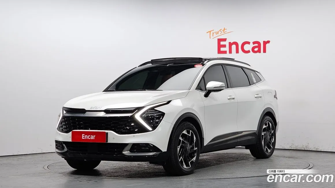 Kia Sportage — фото 1