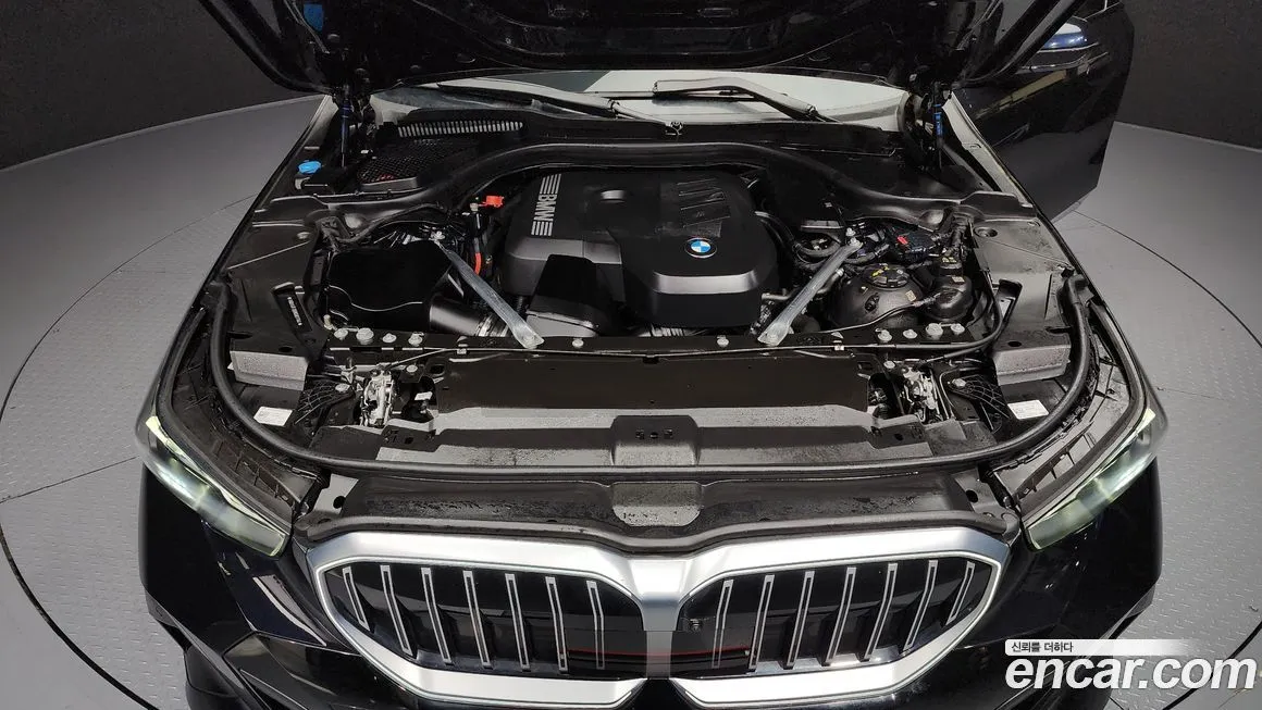 BMW 5-Series 2024 из KR, фото 8
