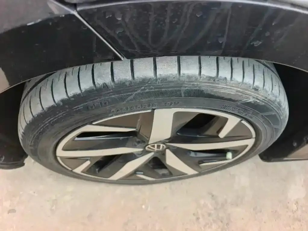 Volkswagen Lamando 2023 из CN, фото 2